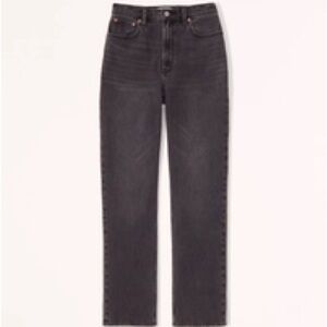NWT Abercrombie Ultra High Rise 90s jeans long